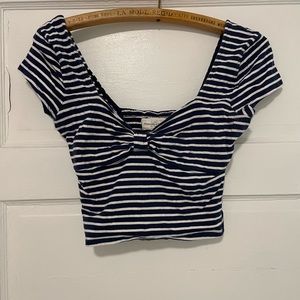 ABERCROMBIE CROP TOP